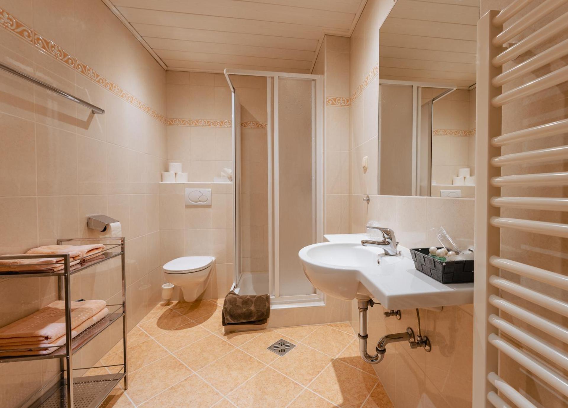 Postwirt Hotel เซโบเดิน ภายนอก รูปภาพ